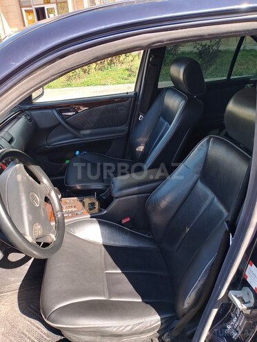 Mercedes E 220 d 2000, 250,000 km - 2.2 l - Sumqayıt