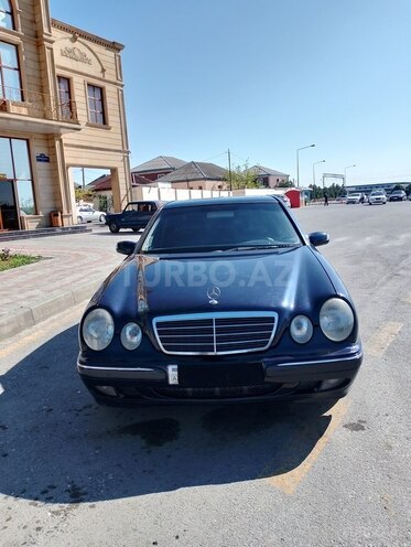 Mercedes E 220 d 2000, 250,000 km - 2.2 l - Sumqayıt