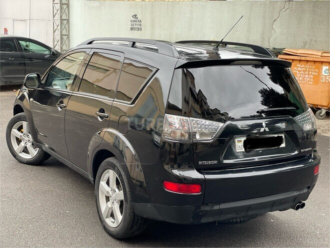 Mitsubishi Outlander 2007, 336,353 km - 3.0 л - Bakı