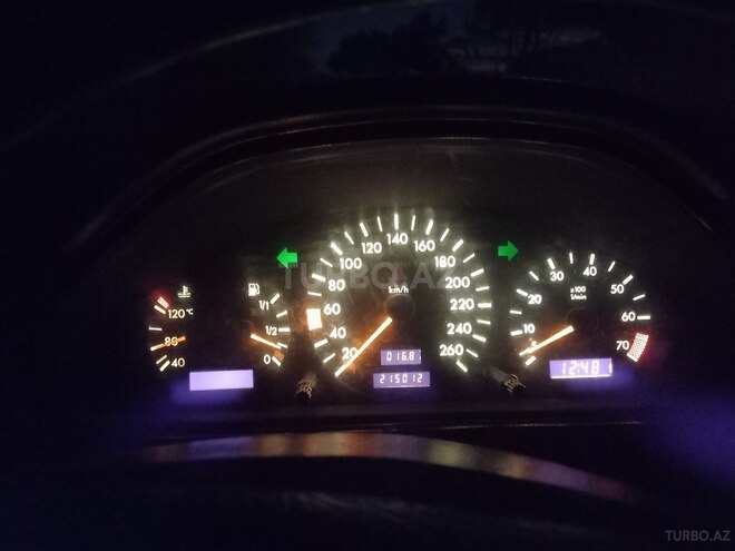 Mercedes C 180 1994, 215,000 km - 1.8 л - Gəncə