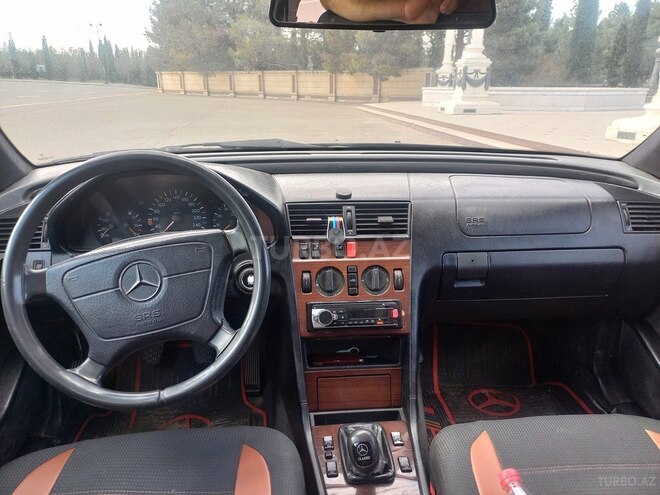 Mercedes C 180 1994, 215,000 km - 1.8 л - Gəncə