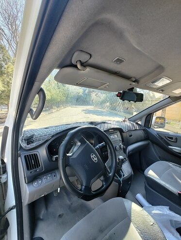Hyundai H-1 2009, 490,850 km - 2.5 l - Bakı