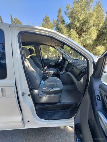 Hyundai H-1 2009, 490,850 km - 2.5 l - Bakı