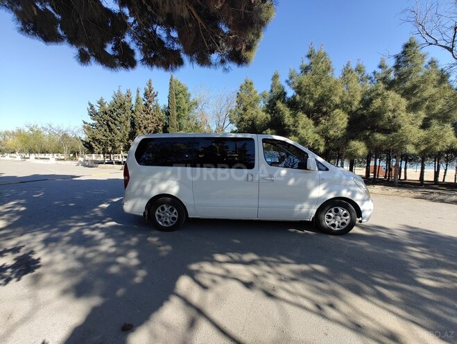 Hyundai H-1 2009, 490,850 km - 2.5 l - Bakı