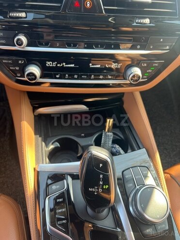 BMW 520 2017, 120,000 km - 2.0 l - Bakı