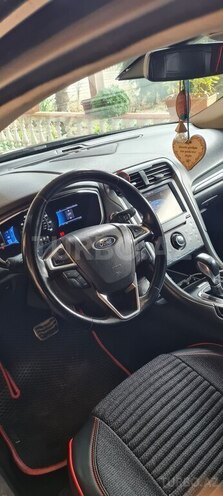 Ford Fusion (North America) 2013, 295,000 km - 2.0 l - Masallı