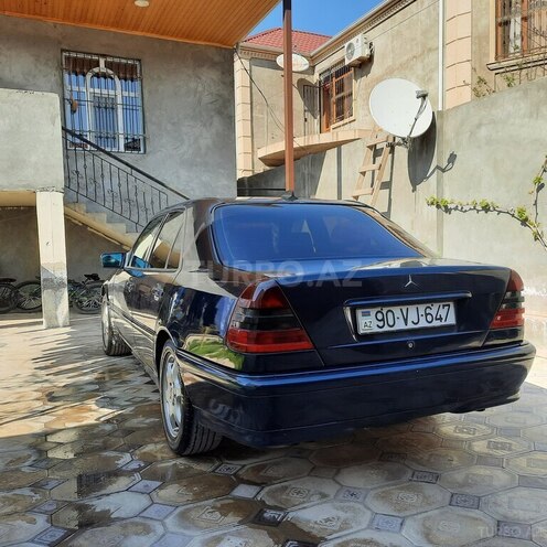 Mercedes C 230 1997, 498,000 km - 2.3 l - Bakı