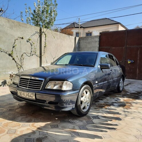 Mercedes C 230 1997, 498,000 km - 2.3 l - Bakı