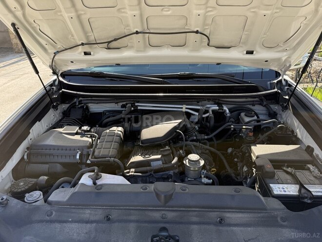 Toyota Land Cruiser Prado 2014, 83,000 km - 2.7 l - Bakı