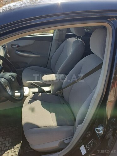 Toyota Corolla 2012, 219,779 km - 1.8 л - Bakı