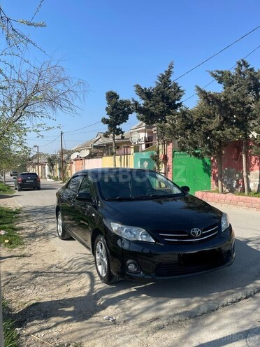 Toyota Corolla 2012, 219,779 km - 1.8 л - Bakı