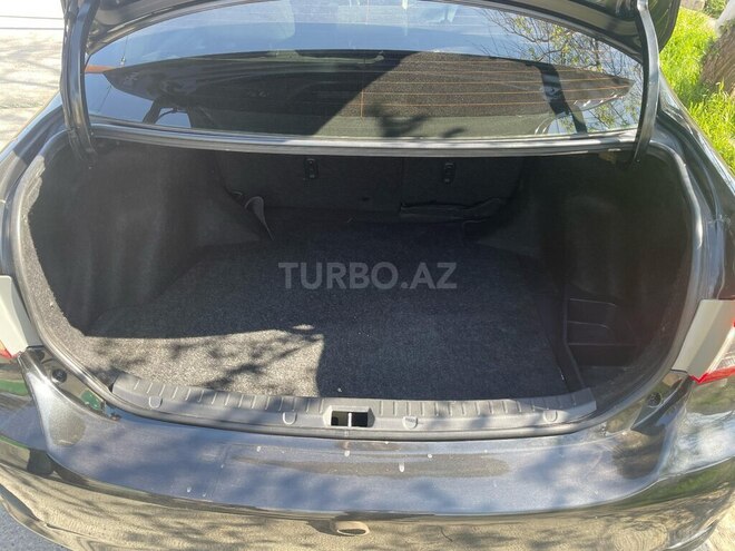 Toyota Corolla 2012, 219,779 km - 1.8 л - Bakı