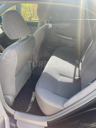 Toyota Corolla 2012, 219,779 km - 1.8 л - Bakı