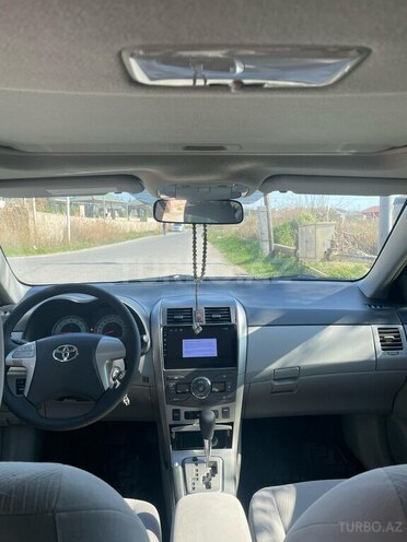 Toyota Corolla 2012, 219,779 km - 1.8 л - Bakı