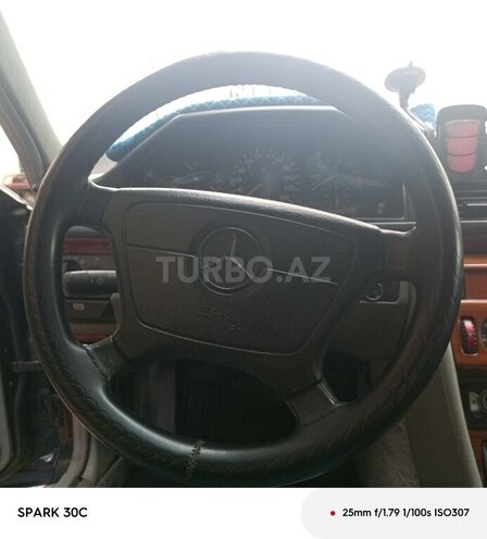 Mercedes E 220 1994, 200,000 km - 2.2 l - Şəmkir