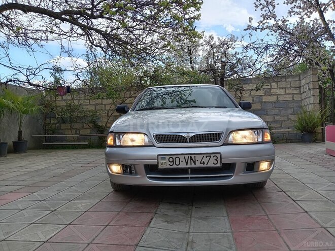 Nissan Primera 1999, 182,000 km - 2.0 л - Gəncə