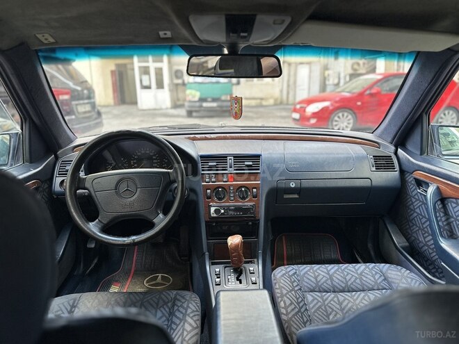 Mercedes C 180 1995, 31,000 km - 1.8 l - Bakı