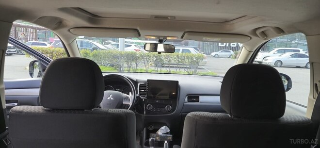 Mitsubishi Outlander 2014, 128,900 km - 2.4 l - Bakı