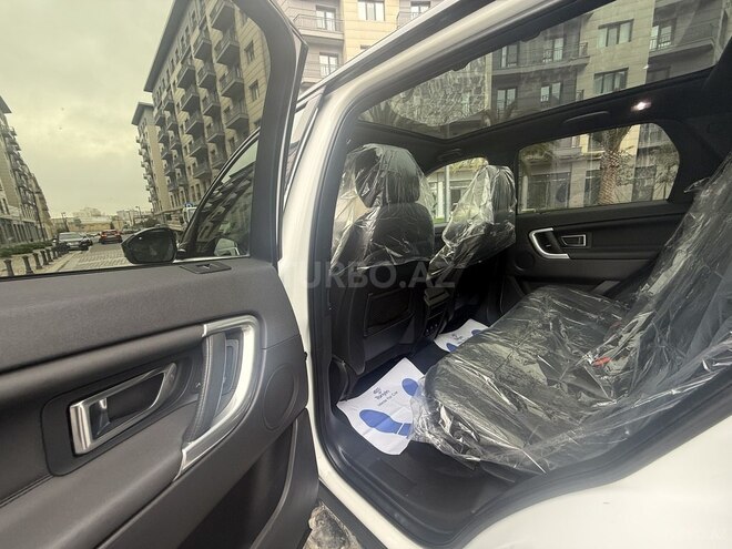 Land Rover Discovery Sport-17