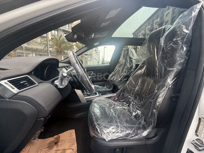 Land Rover Discovery Sport-14