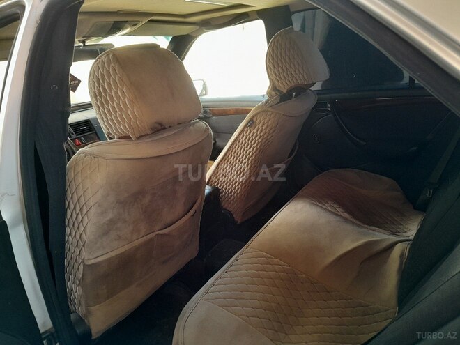 Mercedes C 240 1997, 329,182 km - 2.4 л - Bakı
