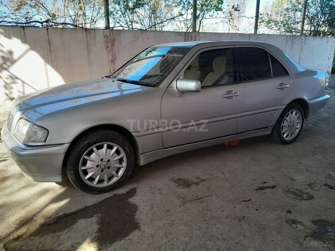 Mercedes C 240 1997, 329,182 km - 2.4 л - Bakı