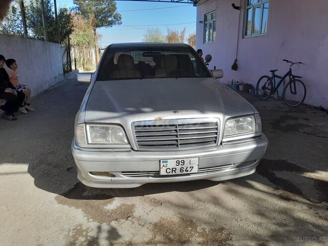 Mercedes C 240 1997, 329,182 km - 2.4 л - Bakı