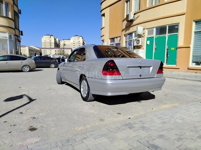 Mercedes C 180 1999, 415,839 km - 1.8 l - Bakı