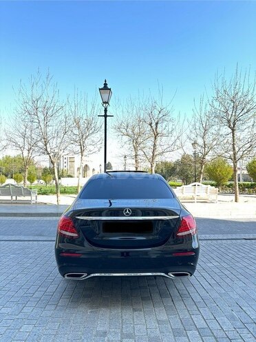 Mercedes E 220 d 2019, 141,000 km - 2.0 l - Bakı