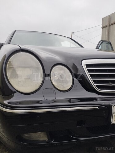 Mercedes E 270 2000, 320,000 km - 2.7 l - Bakı
