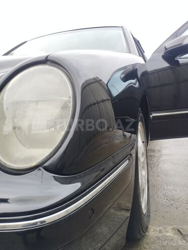 Mercedes E 270 2000, 320,000 km - 2.7 l - Bakı