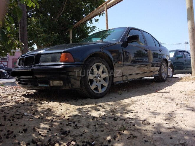 BMW 318 1995, 400,000 km - 1.8 l - Bakı
