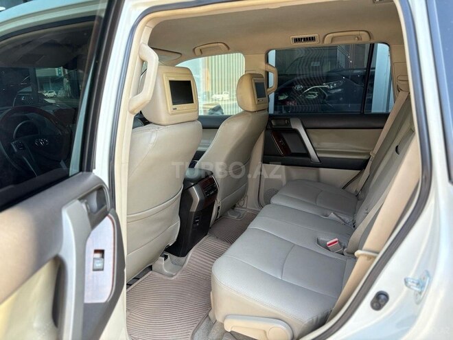 Toyota Land Cruiser Prado 2010, 299,000 km - 2.7 l - Bakı