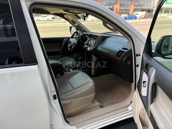 Toyota Land Cruiser Prado 2010, 299,000 km - 2.7 l - Bakı