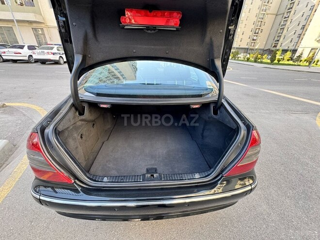 Mercedes E 220 d 2002, 403,000 km - 2.2 l - Bakı