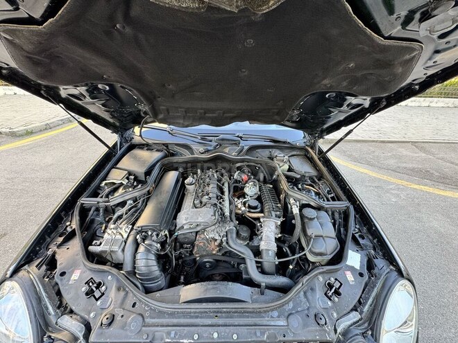 Mercedes E 220 d 2002, 403,000 km - 2.2 l - Bakı
