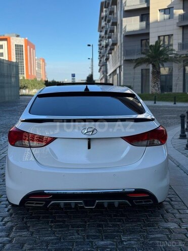 Hyundai Elantra 2013, 159,655 km - 1.8 л - Şirvan