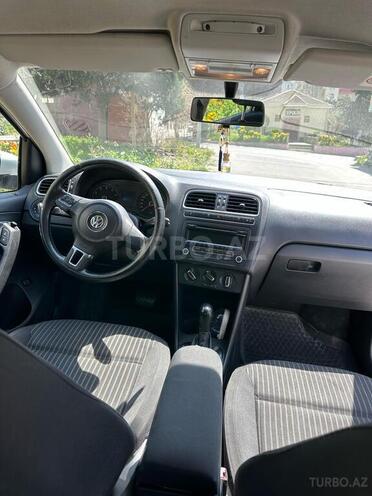 Volkswagen Polo 2012, 95,000 km - 1.6 l - Bakı