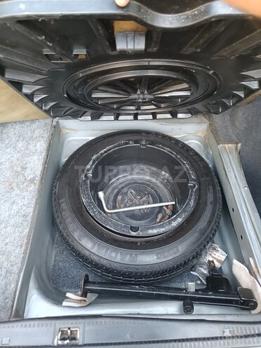 Mercedes E 220 1995, 410,000 km - 2.2 l - Bakı