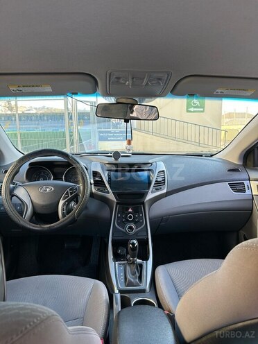 Hyundai Elantra 2015, 193,000 km - 1.8 л - Bakı