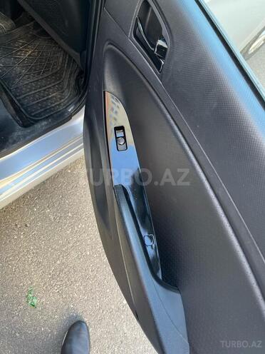 Hyundai Accent 2015, 228,800 km - 1.6 l - Bakı
