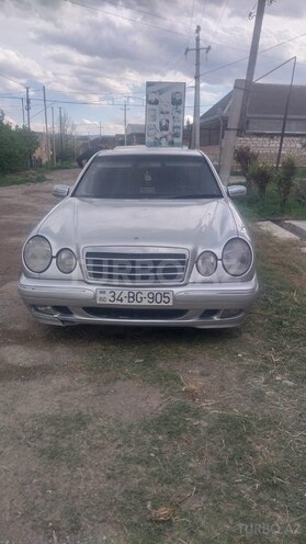 Mercedes E 230 1998, 220,000 km - 2.3 l - Şəmkir