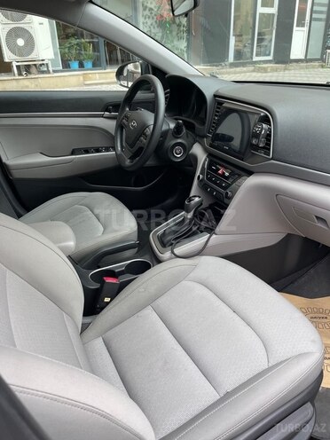 Hyundai Elantra 2016, 122,310 km - 2.0 l - Bakı