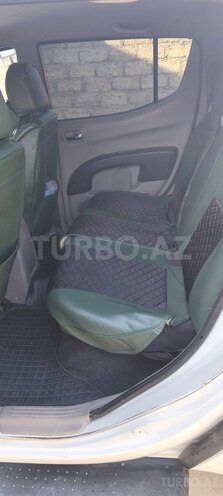 Mitsubishi L200 2010, 372,000 km - 2.5 l - Bakı