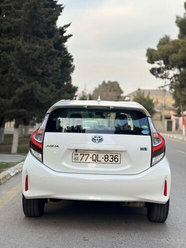Toyota Aqua 2019, 141,700 km - 1.5 l - Bakı