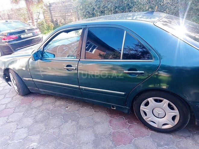 Mercedes E 240 1997, 600,000 km - 2.4 l - Masallı