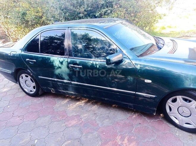 Mercedes E 240 1997, 600,000 km - 2.4 l - Masallı
