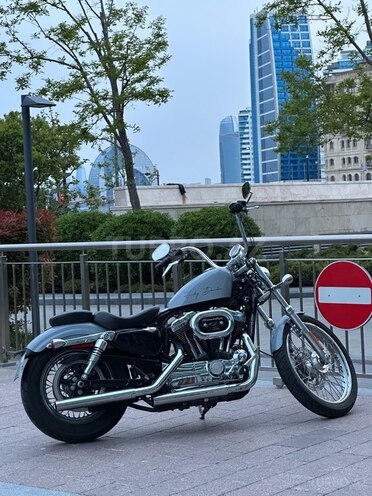 Harley-Davidson Sportster Custom 1200-1