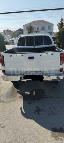 Mitsubishi L200 2010, 372,000 km - 2.5 l - Bakı