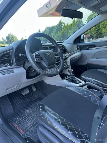 Hyundai Elantra 2017, 192,714 km - 2.0 l - Xaçmaz